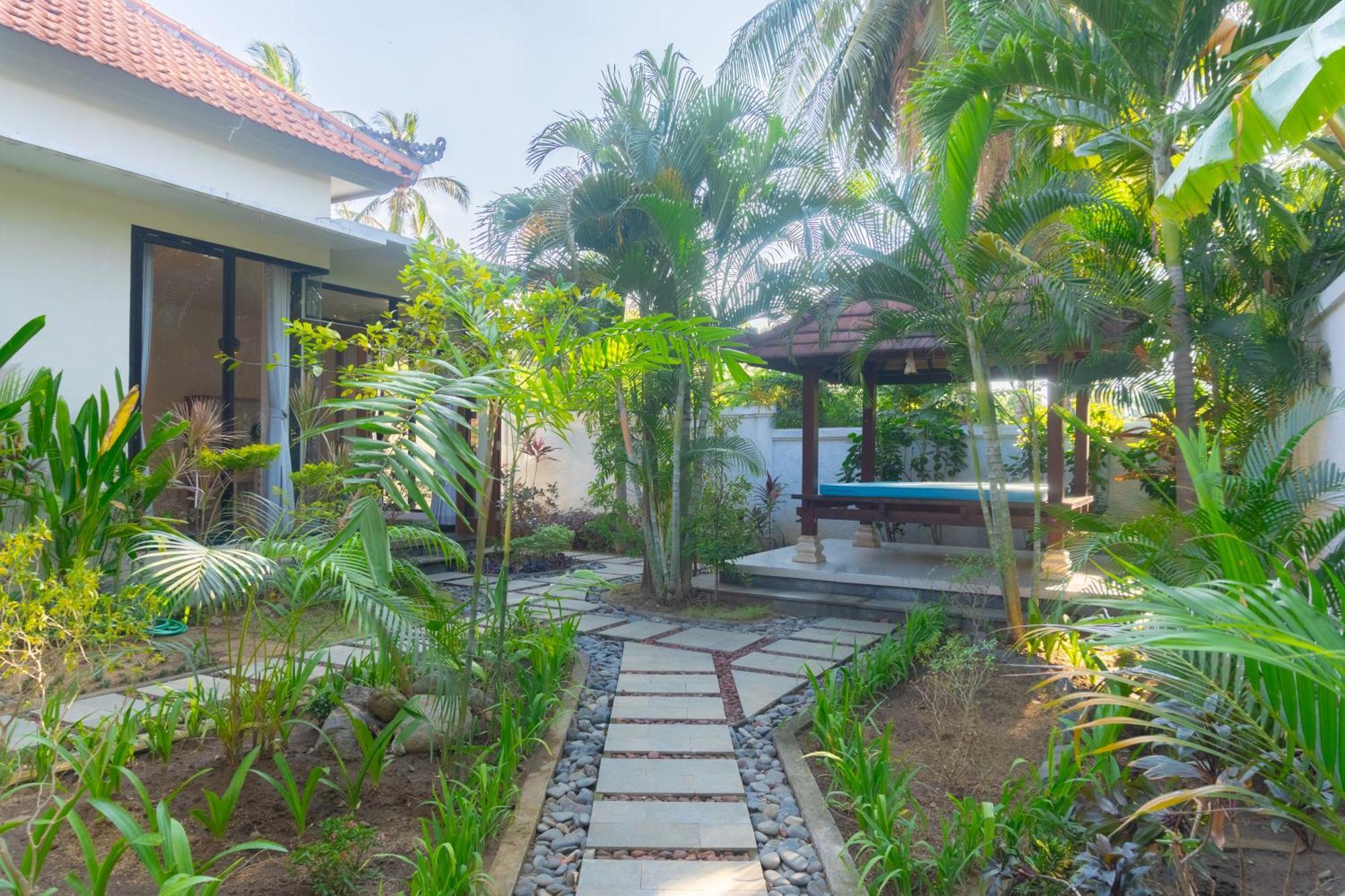 Dani Private Villa - 2Br Private Pool Villa In Tejakula North Bali Gretek Dış mekan fotoğraf